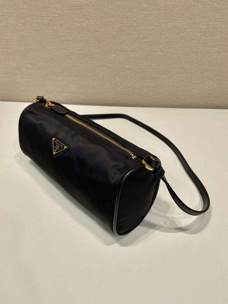 Pra*a hobo bags